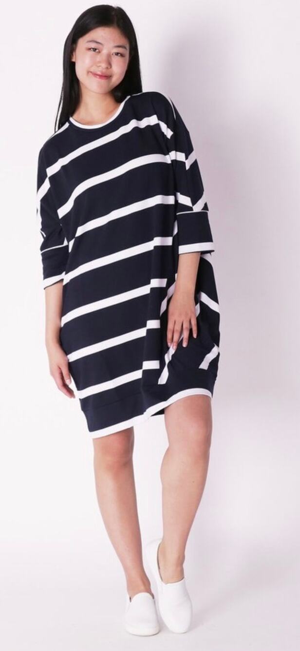 Shannon Passero Size S/M Navy Blue Striped Knee Length Dolman Dress with Pockets